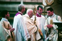 Adoration of Jesus in the Monstrance